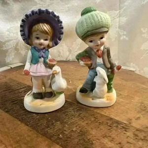 Vintage Set of  Ceramic Figurines